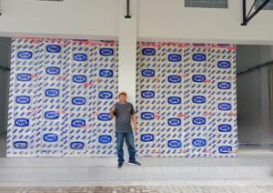 pintu garasi henderson 20